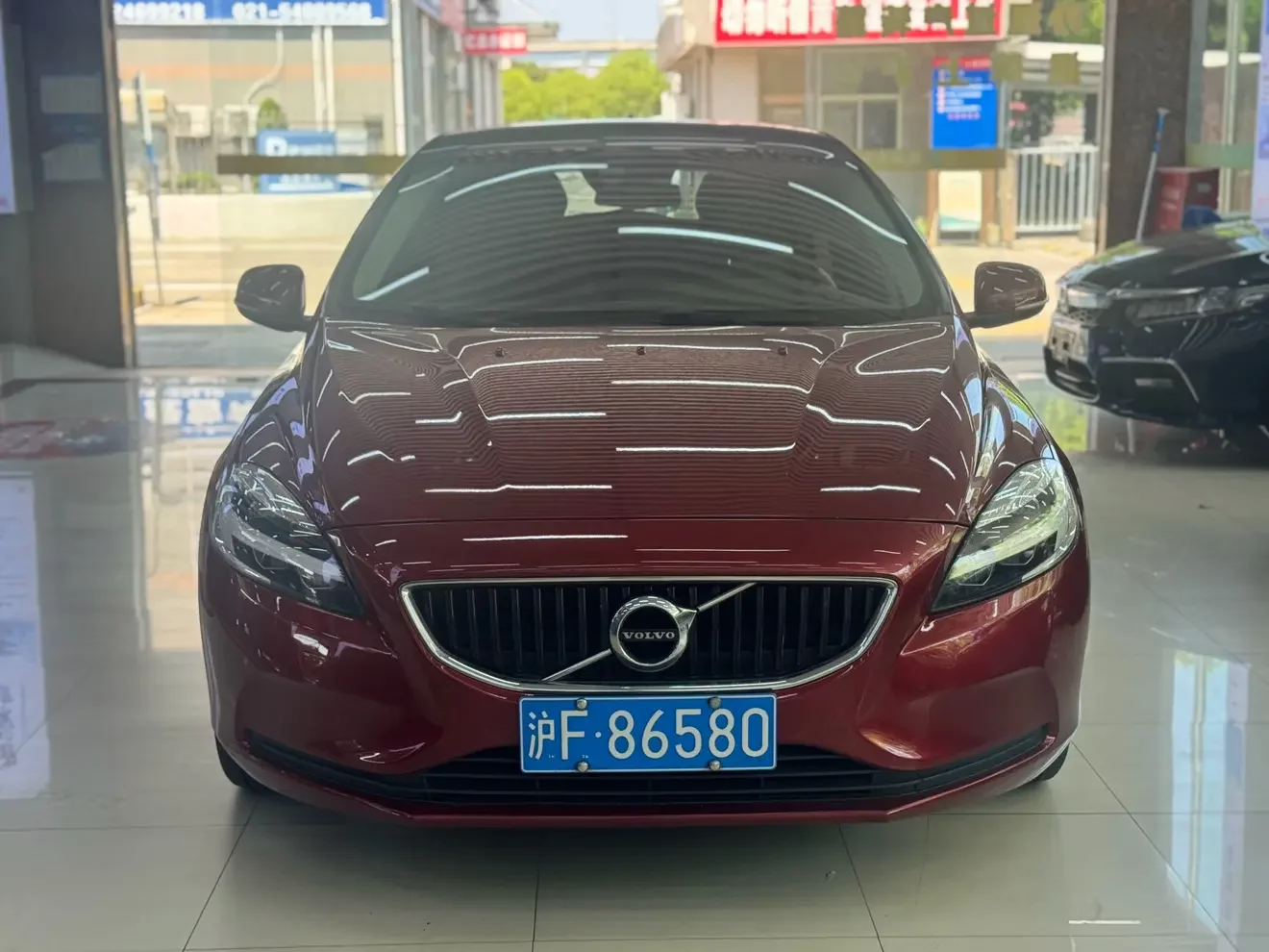 Volvo V40