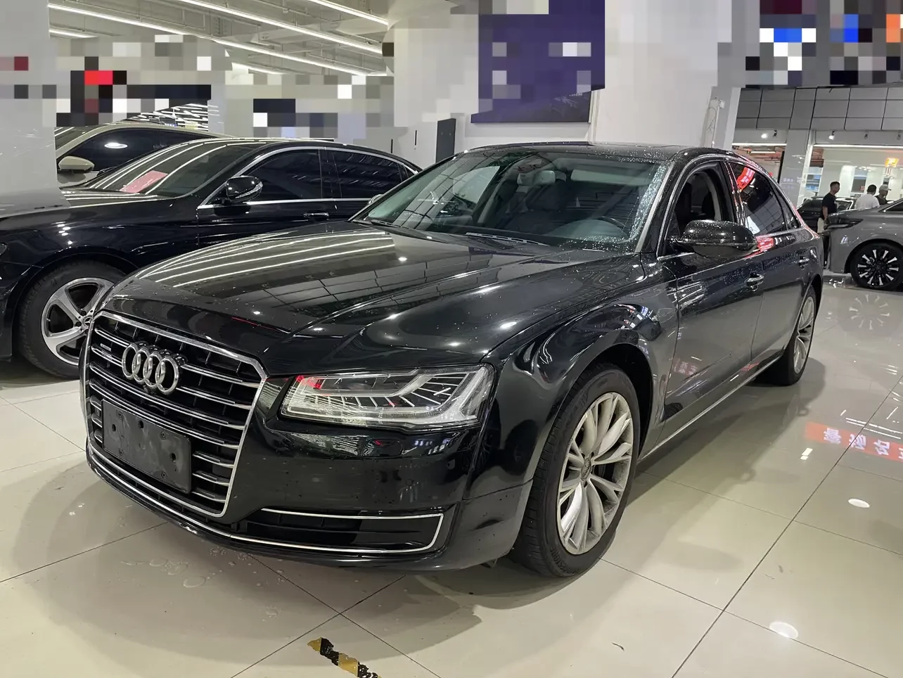 Audi A8