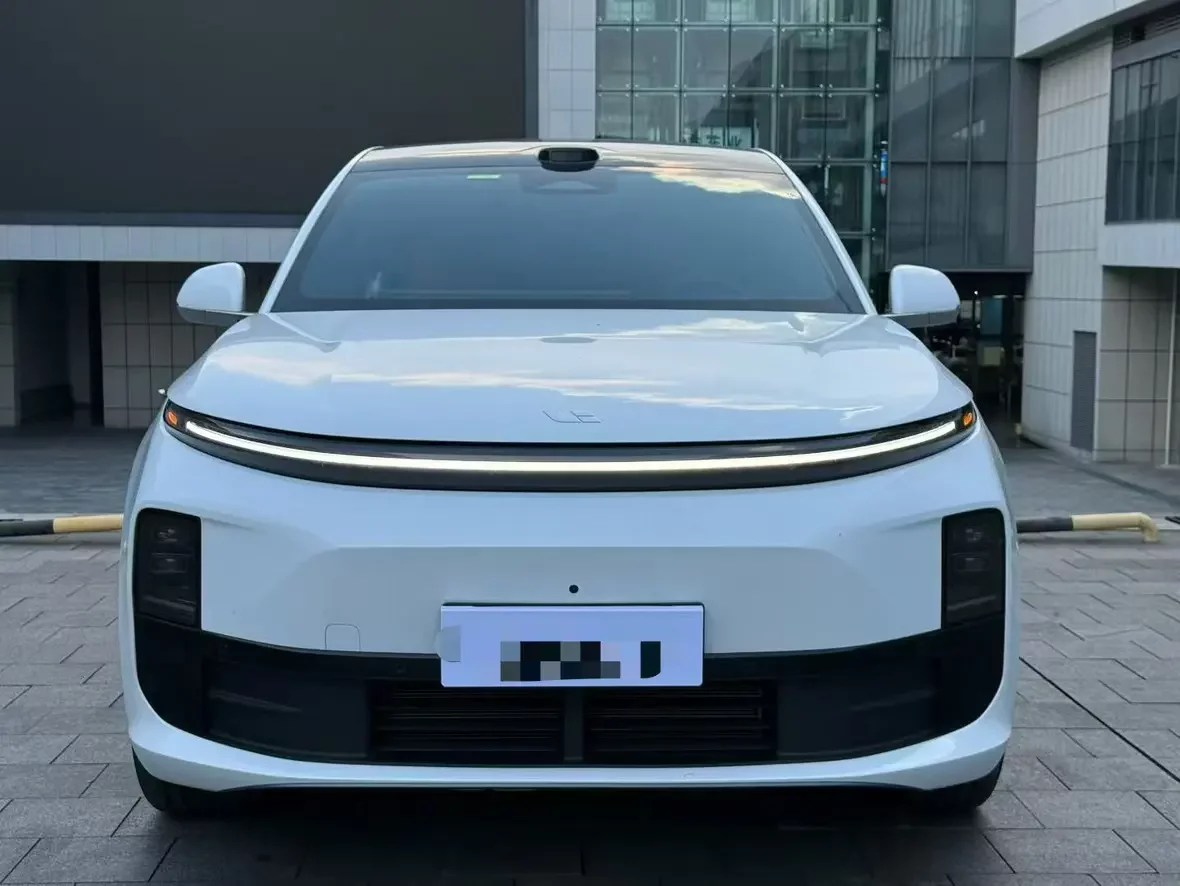 Li L6 (Ideal L6)