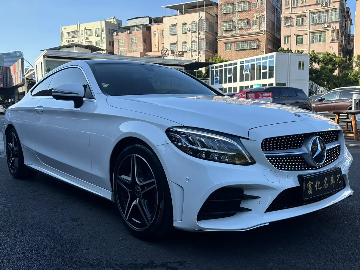 Mercedes-Benz C-Class
