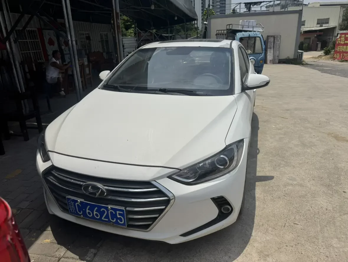 Hyundai lead