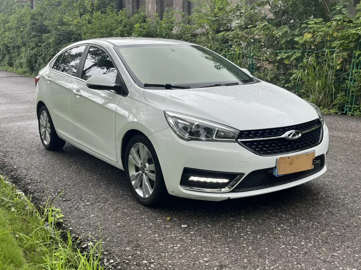 Chery Arrizo 5