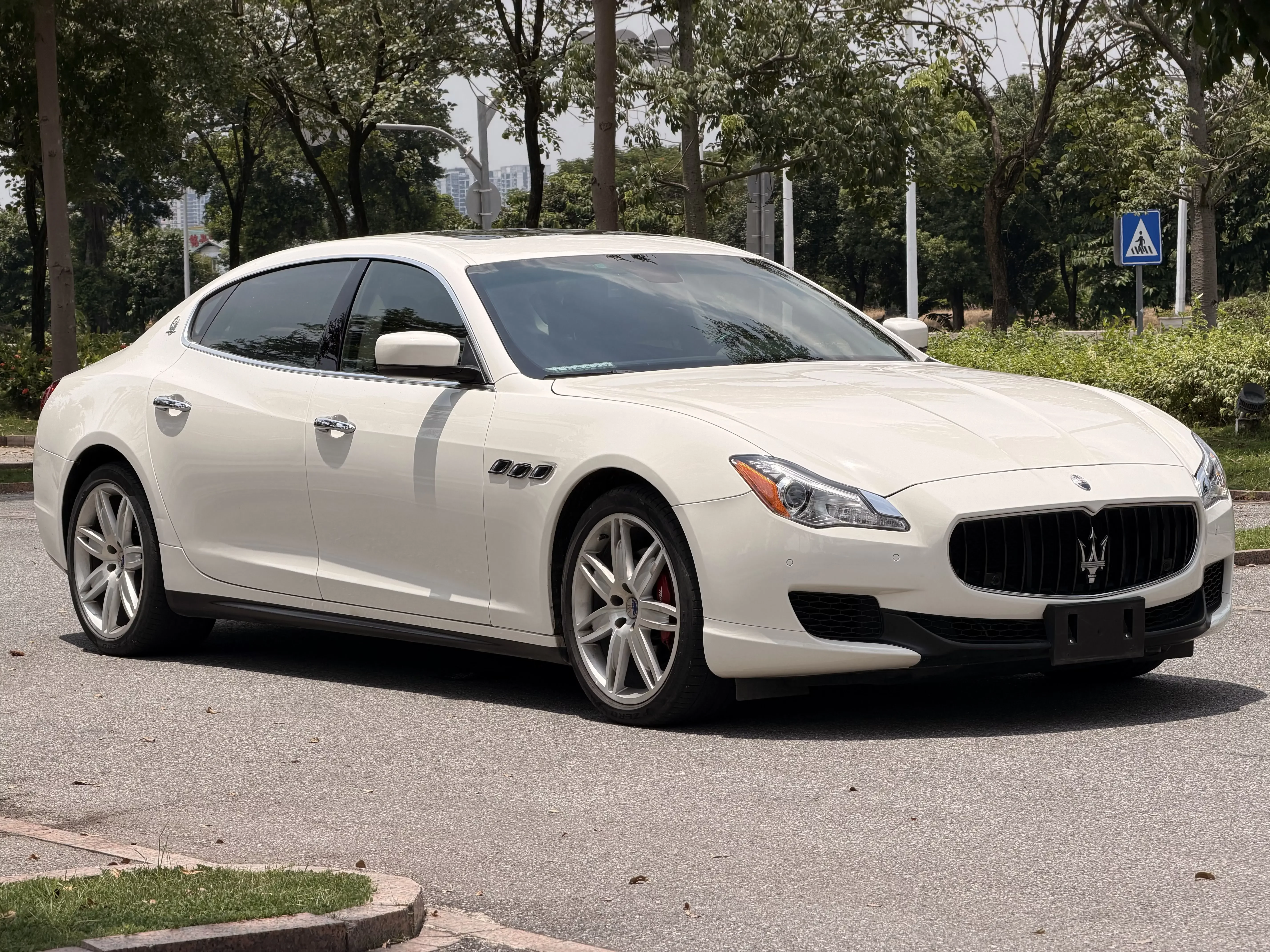 Maserati President
