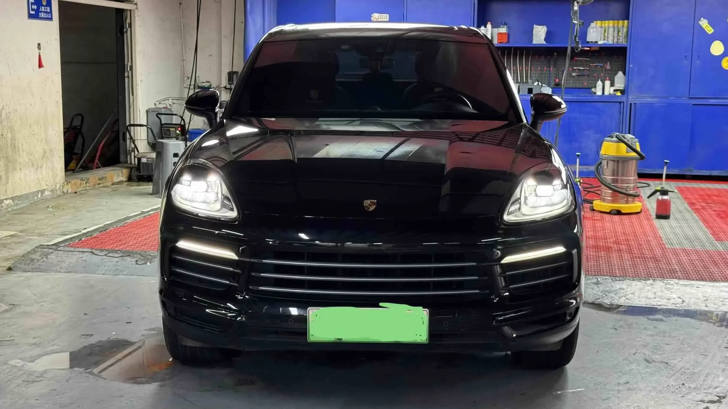 Porsche Cayenne E-Hybrid