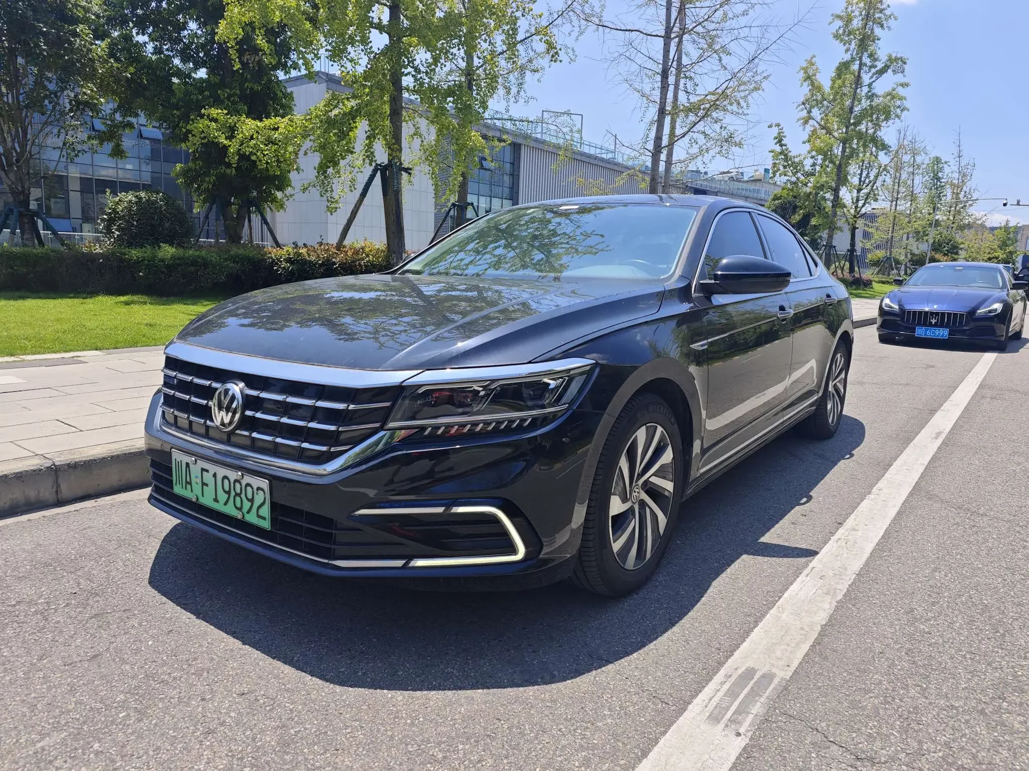 Volkswagen Passat PHEV