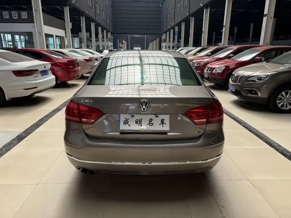 Volkswagen Passat