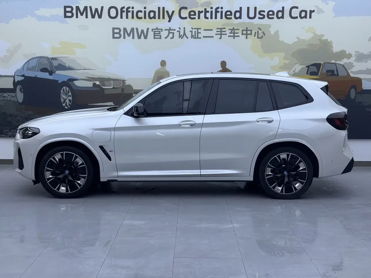 BMW iX3