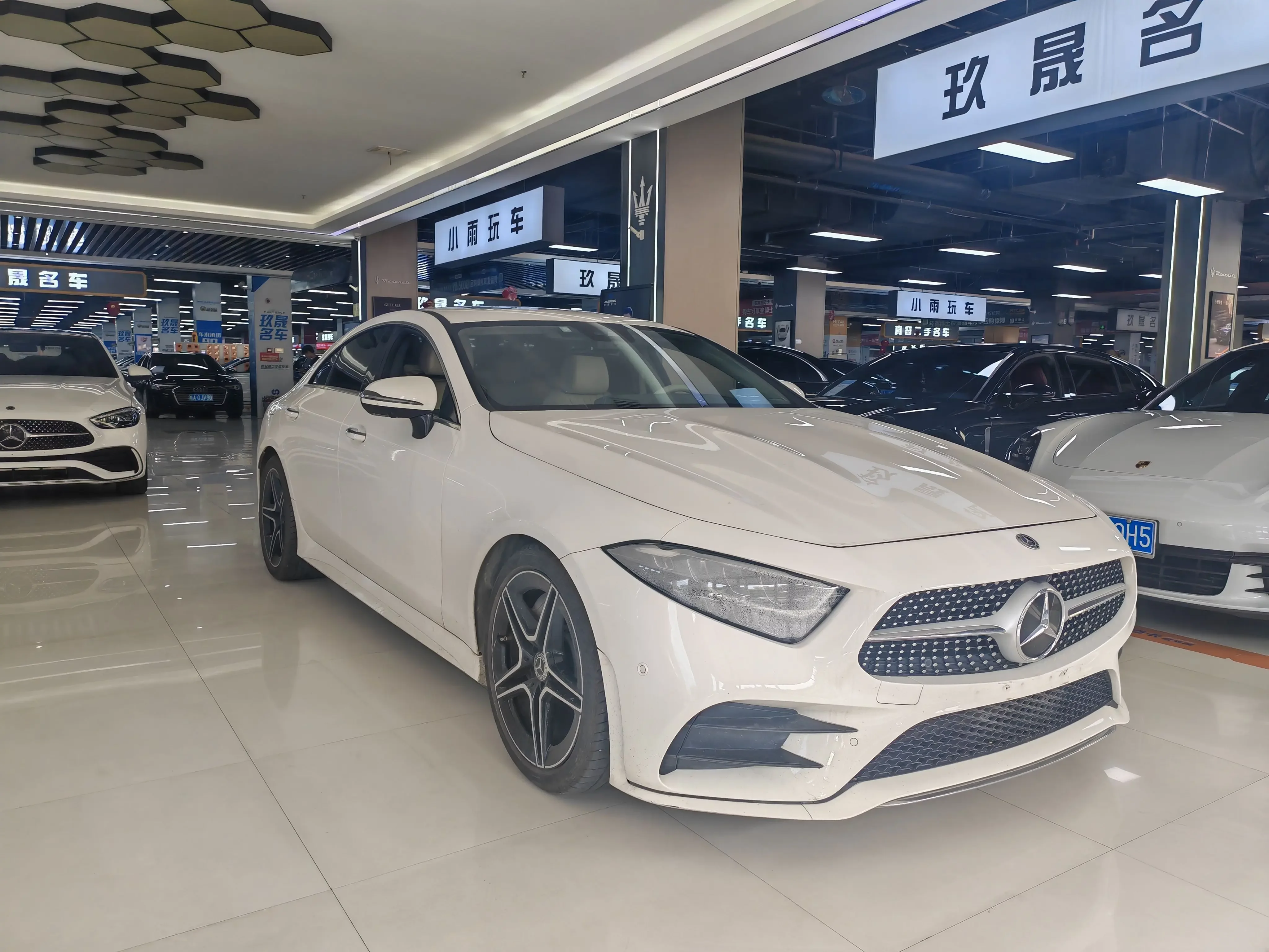 Mercedes-Benz CLS