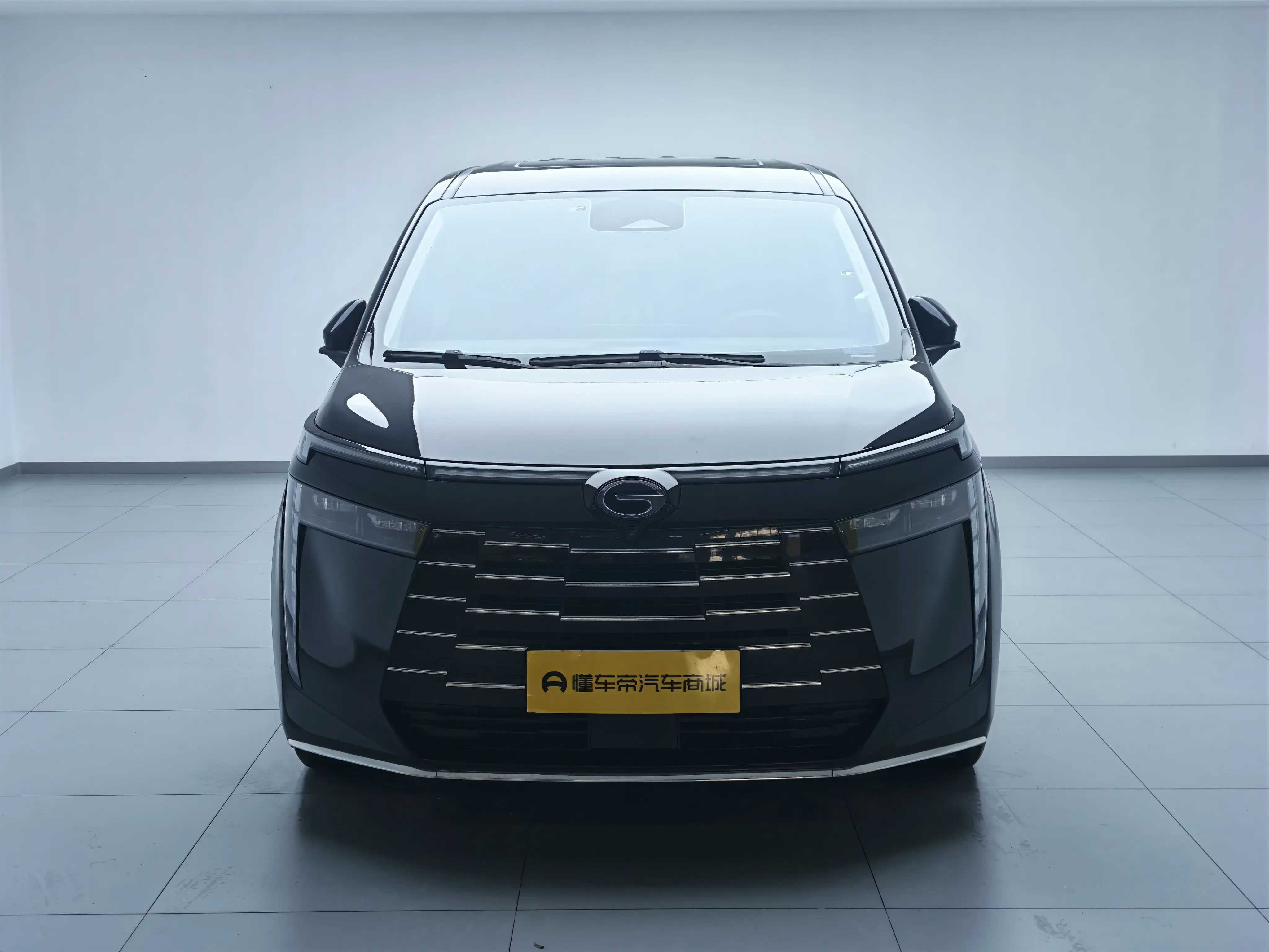 GAC Trumpchi E8 PHEV