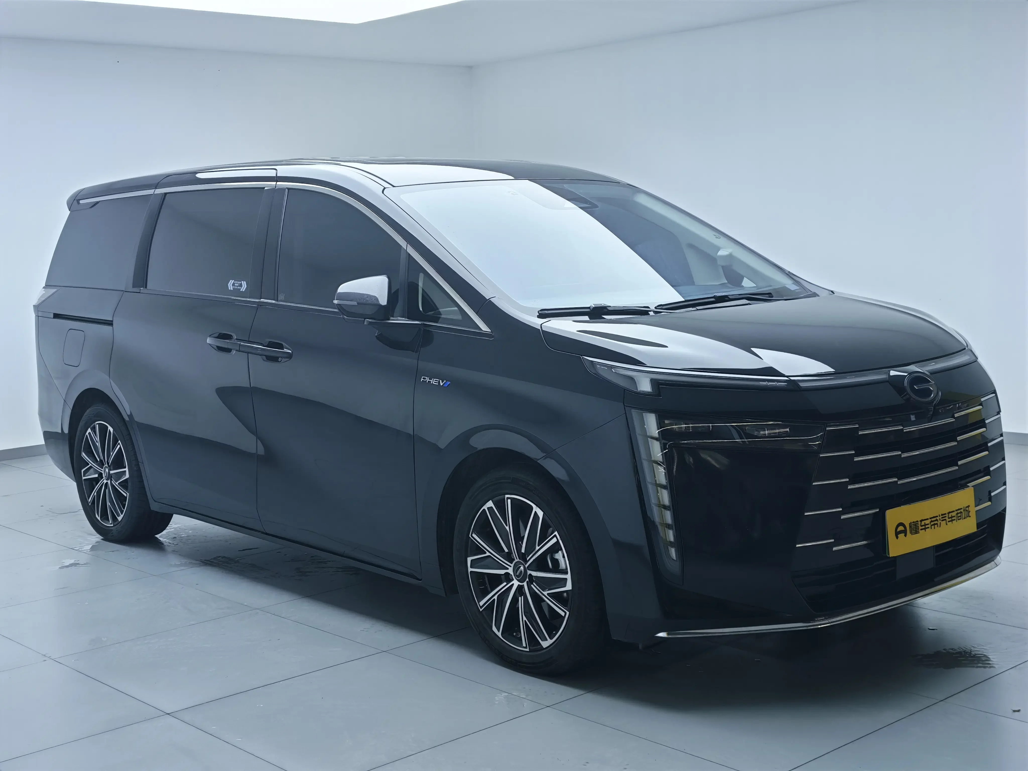 GAC Trumpchi E8 PHEV