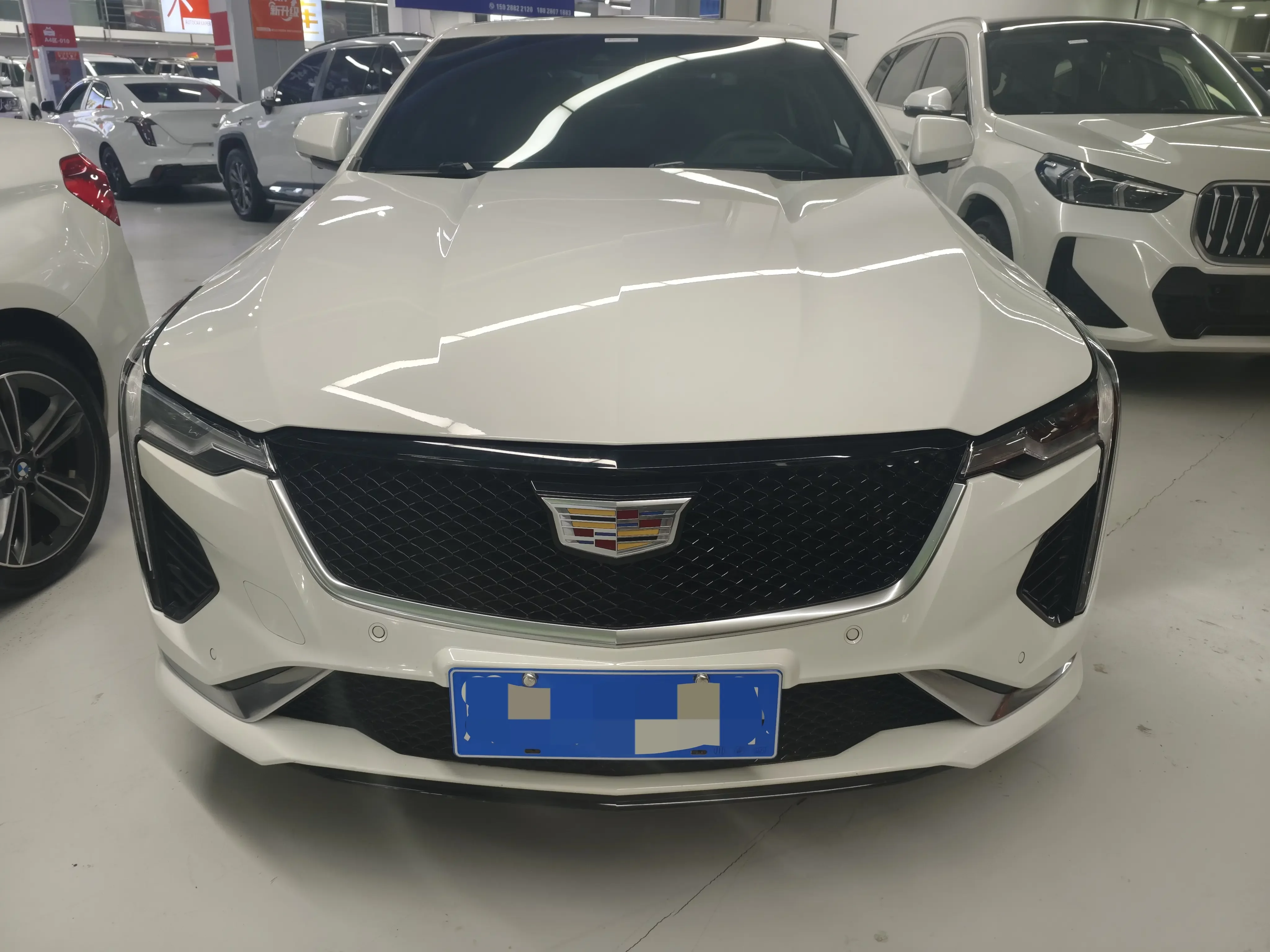 Cadillac CT4