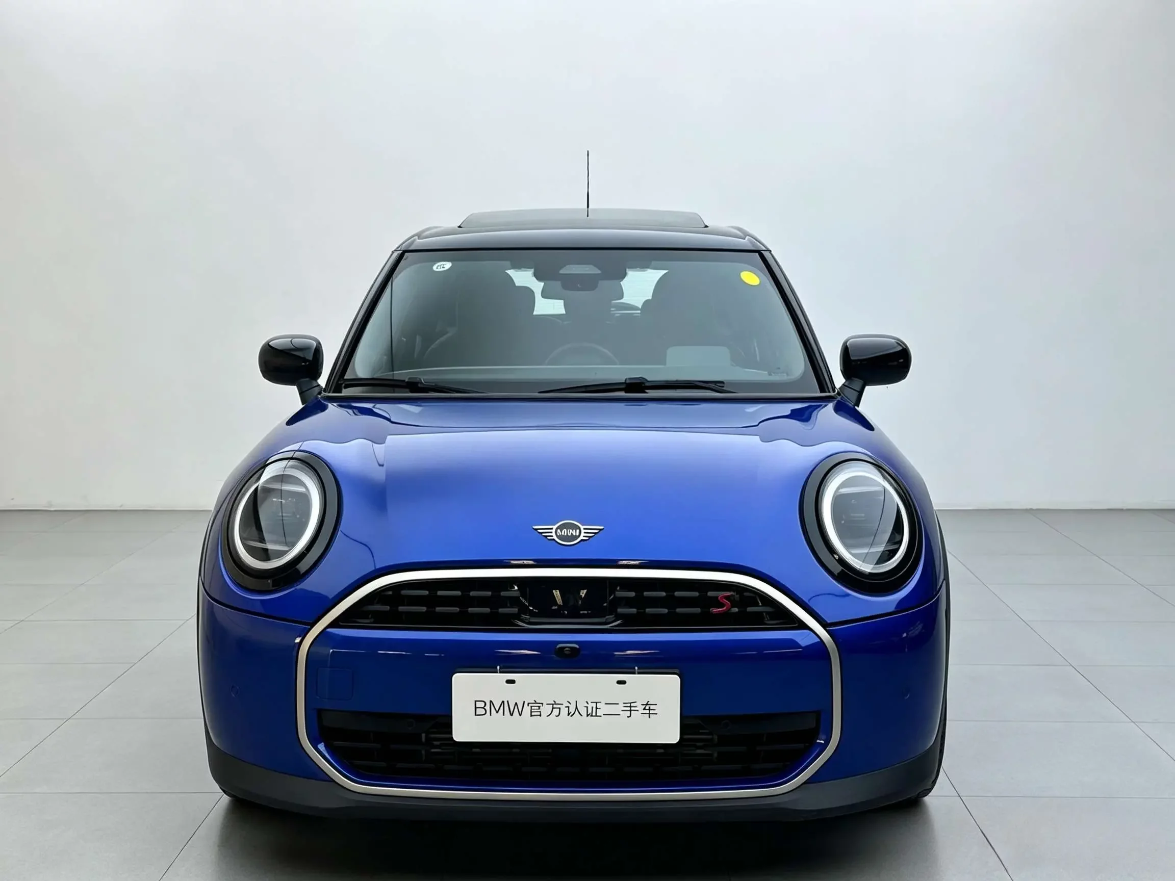MINI 