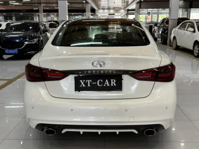 Infiniti Q50L
