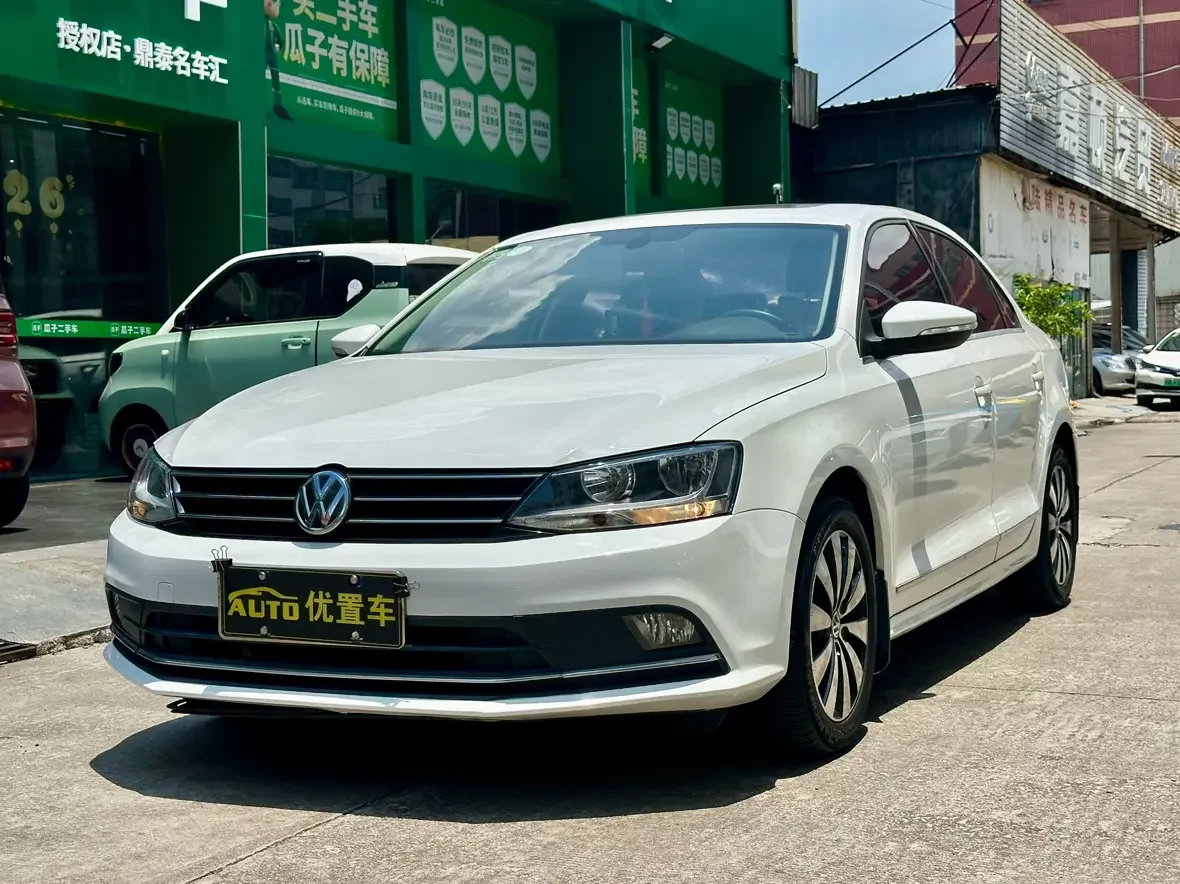 Volkswagen Sagitar