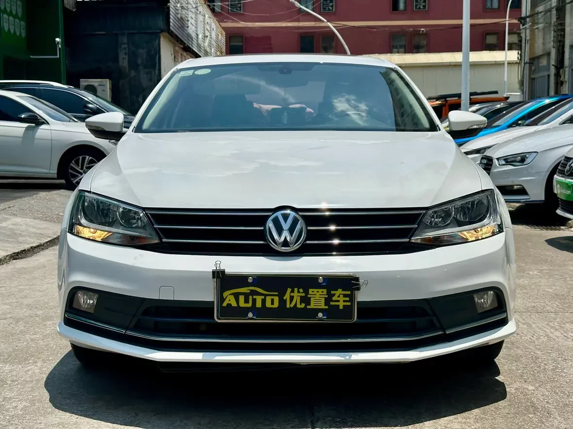 Volkswagen Sagitar