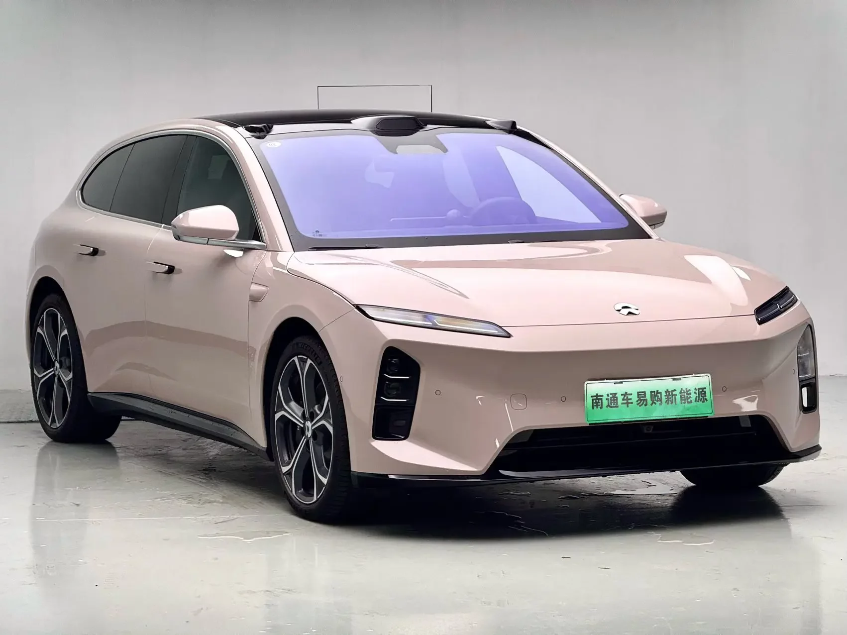 NIO ET5T