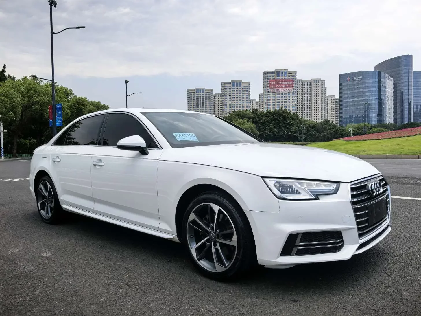 Audi A4L