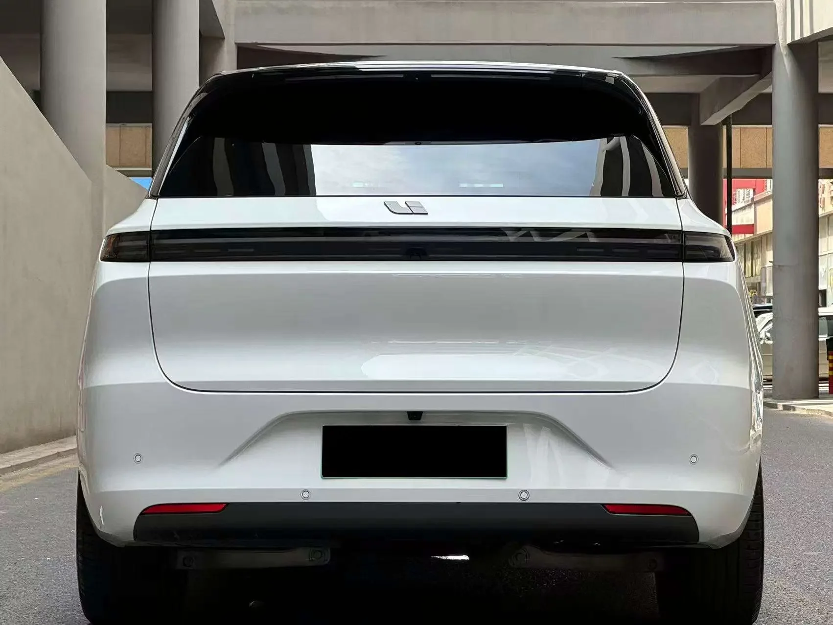 Li L6 (Ideal L6)