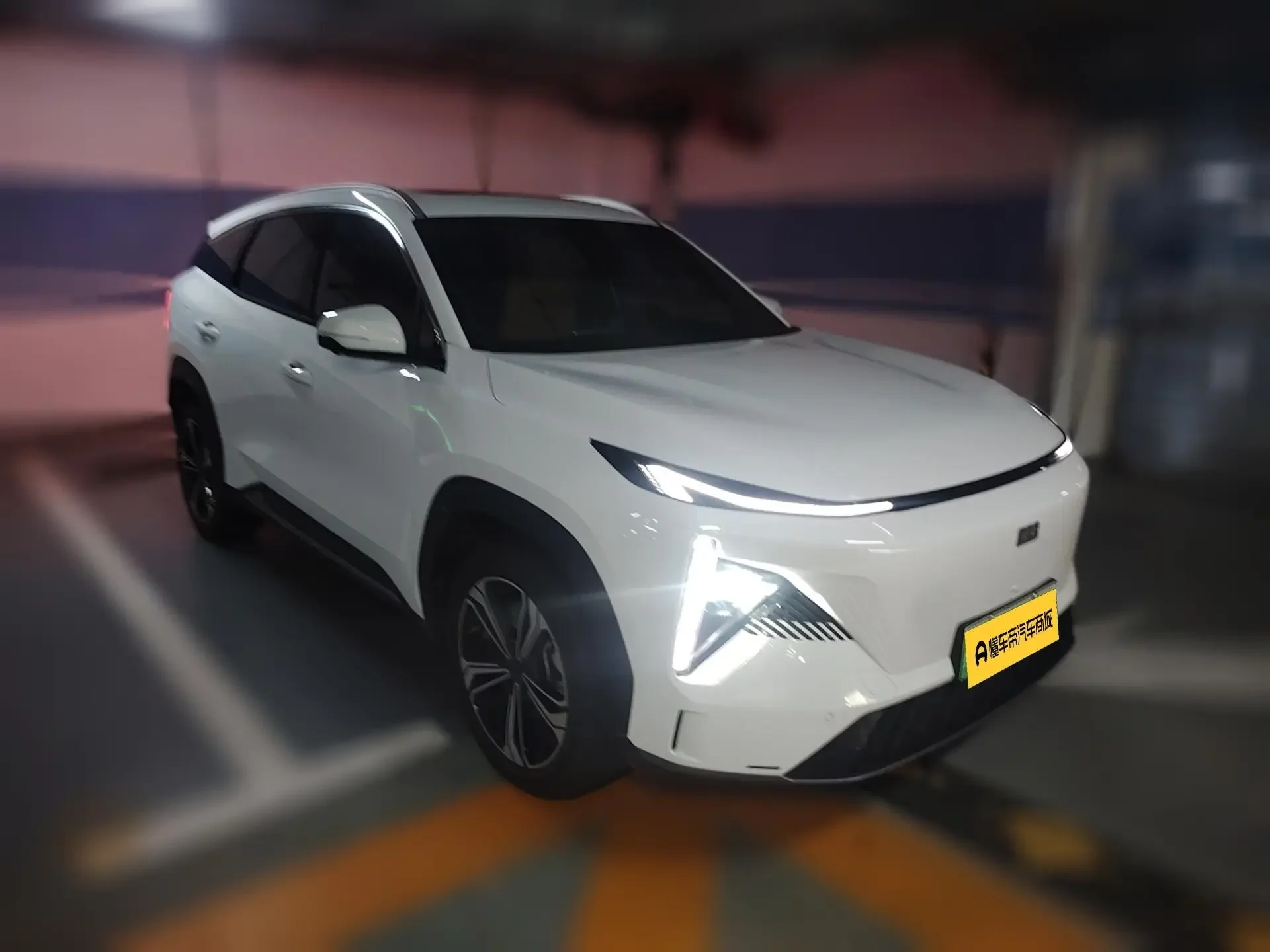 Geely Galaxy L7