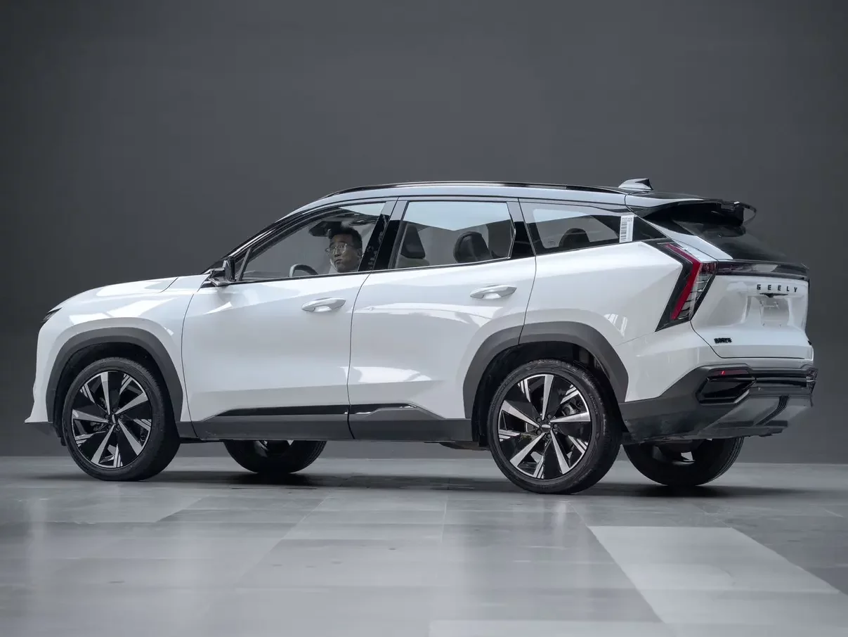 Geely Atlas L (Boyue L)