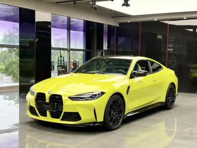BMW M4