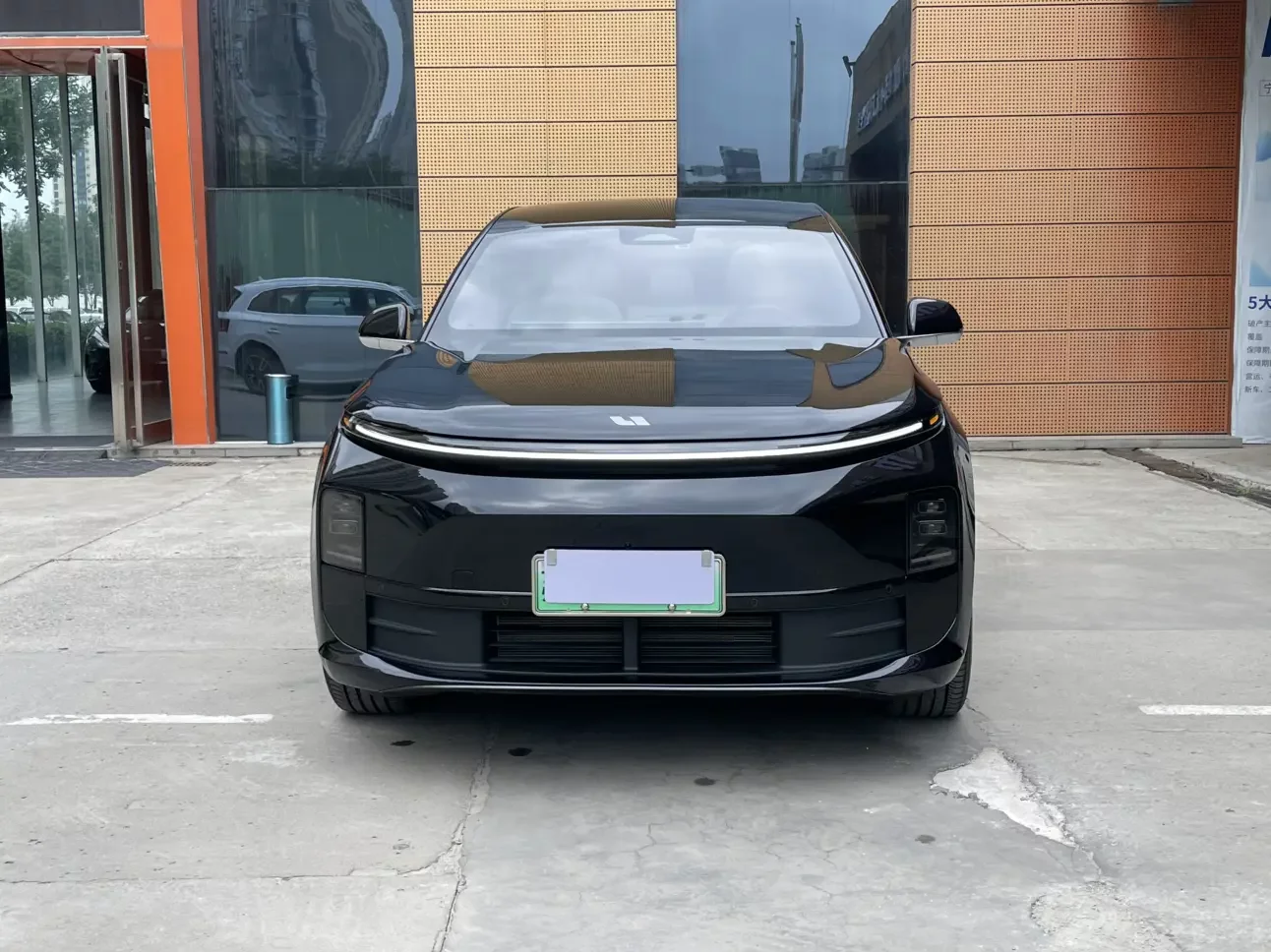 Li L6 (Ideal L6)