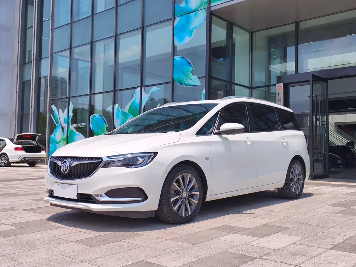 Buick GL6