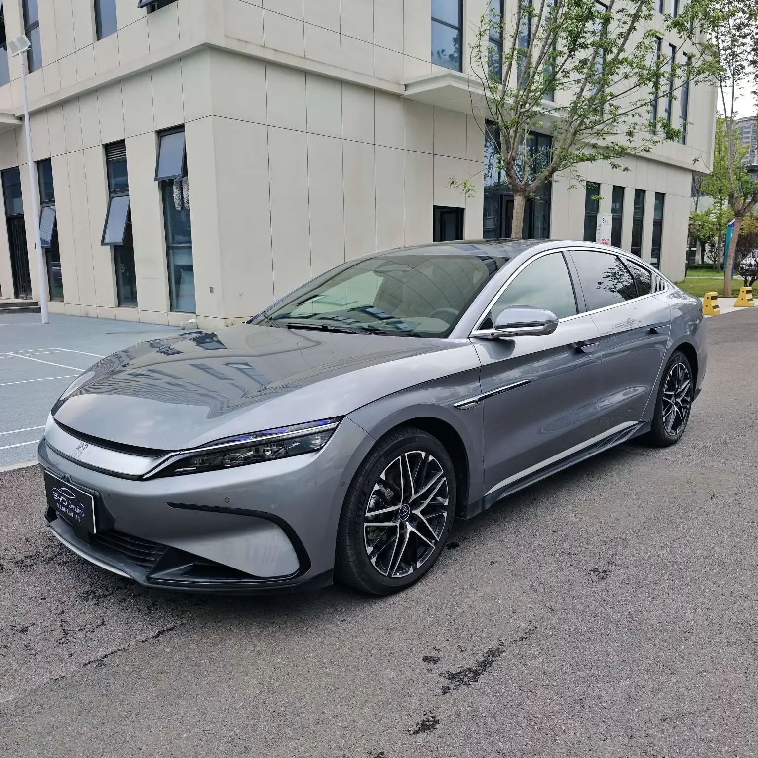 BYD Han EV