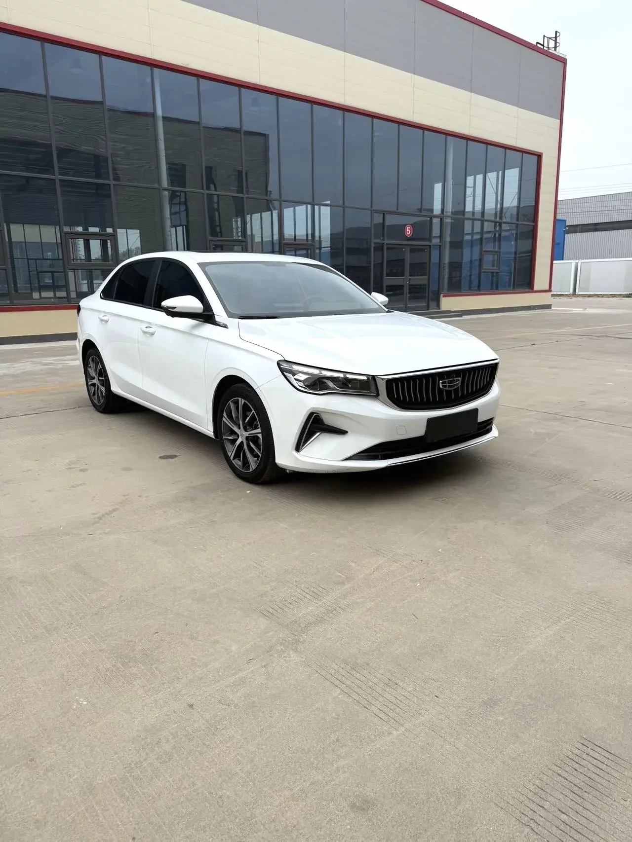 Geely emgrand