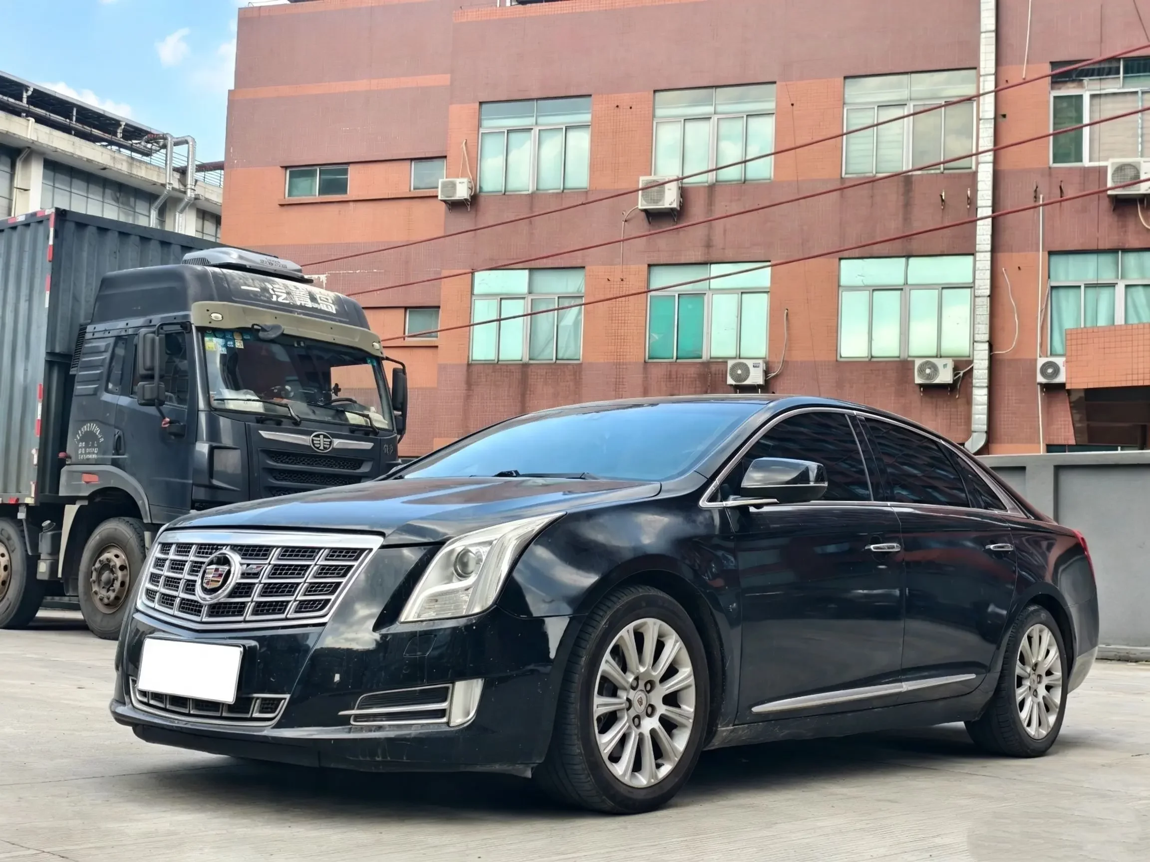Cadillac XTS