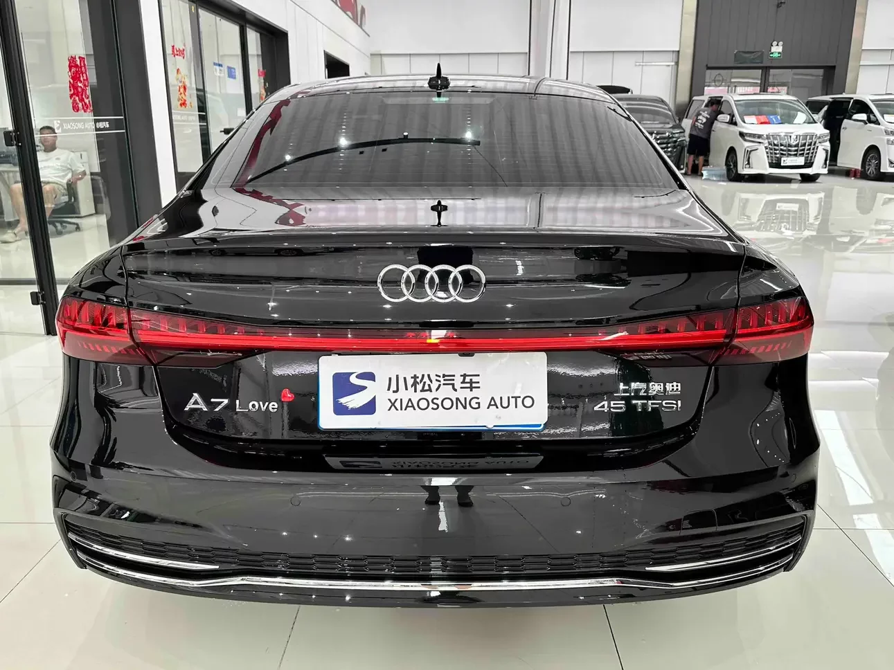 Audi A7L