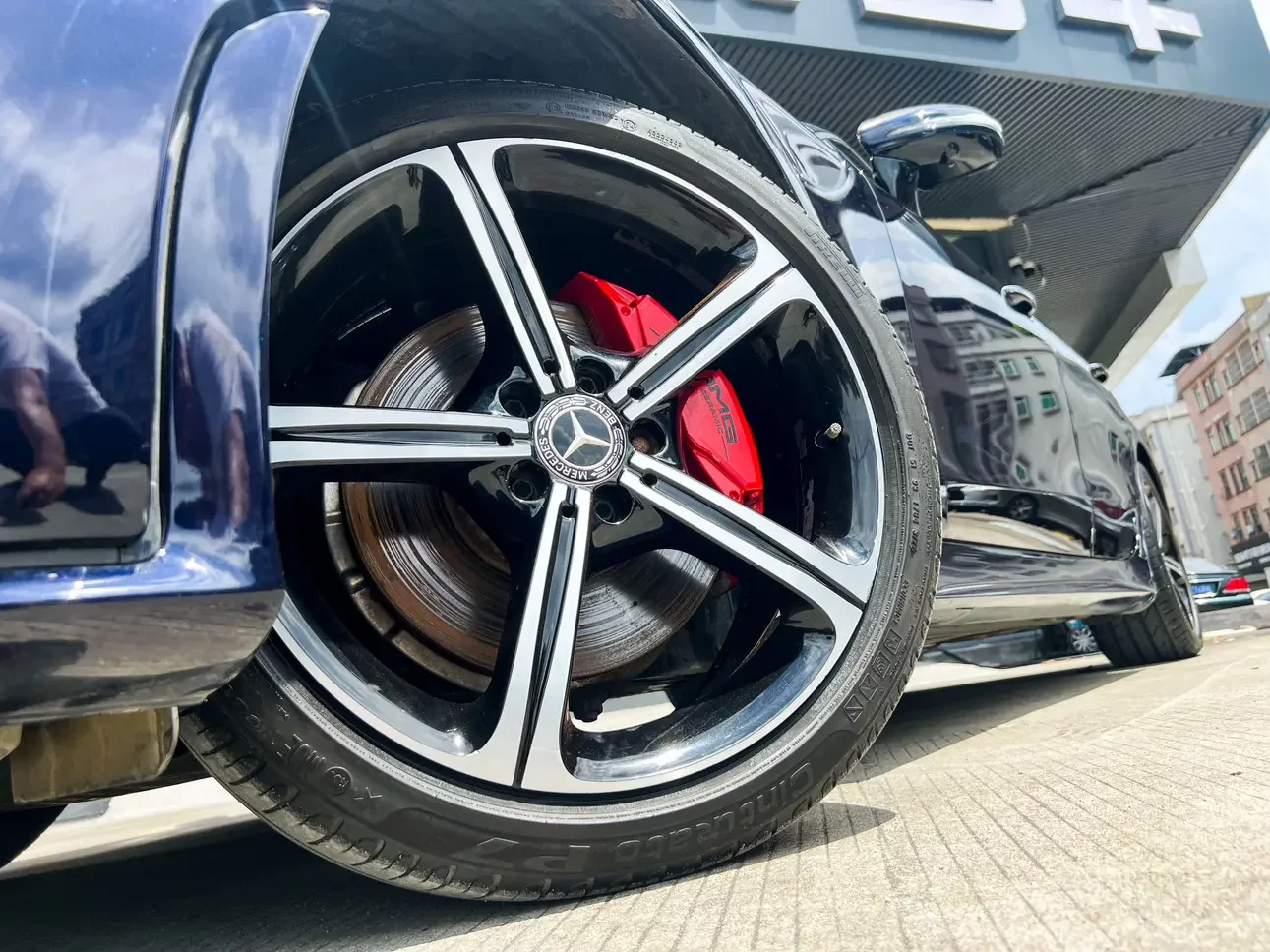 Mercedes-Benz CLS