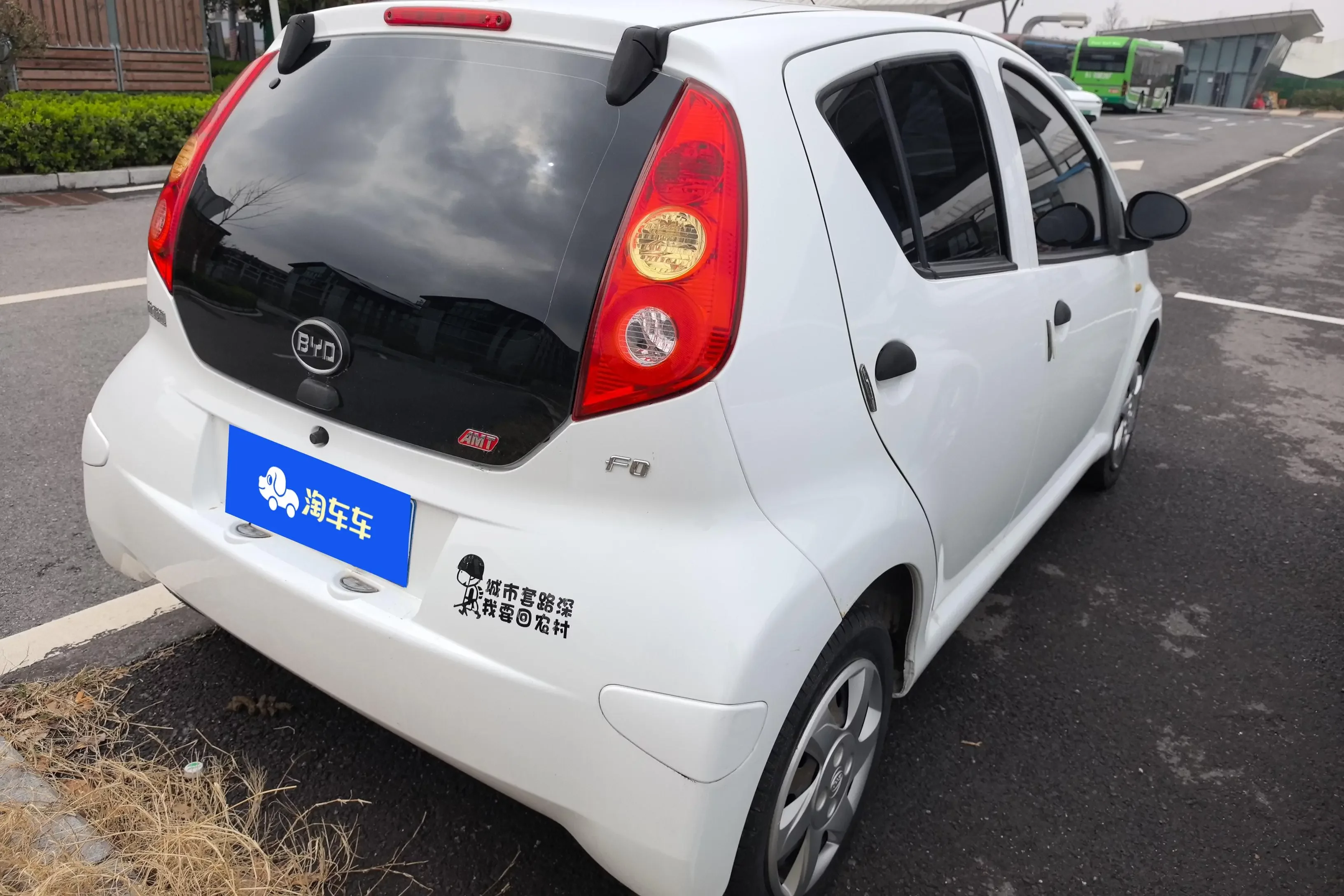 BYD F0