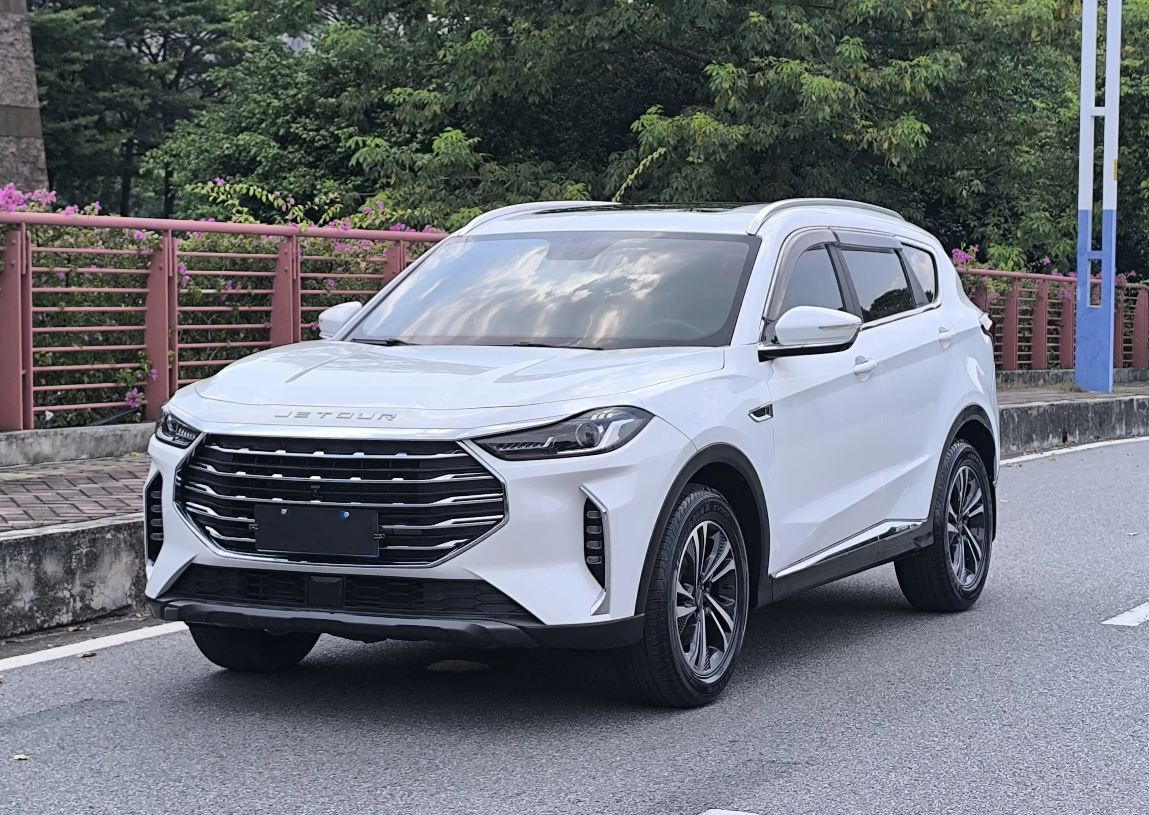 Jetour Jietu X70 PLUS