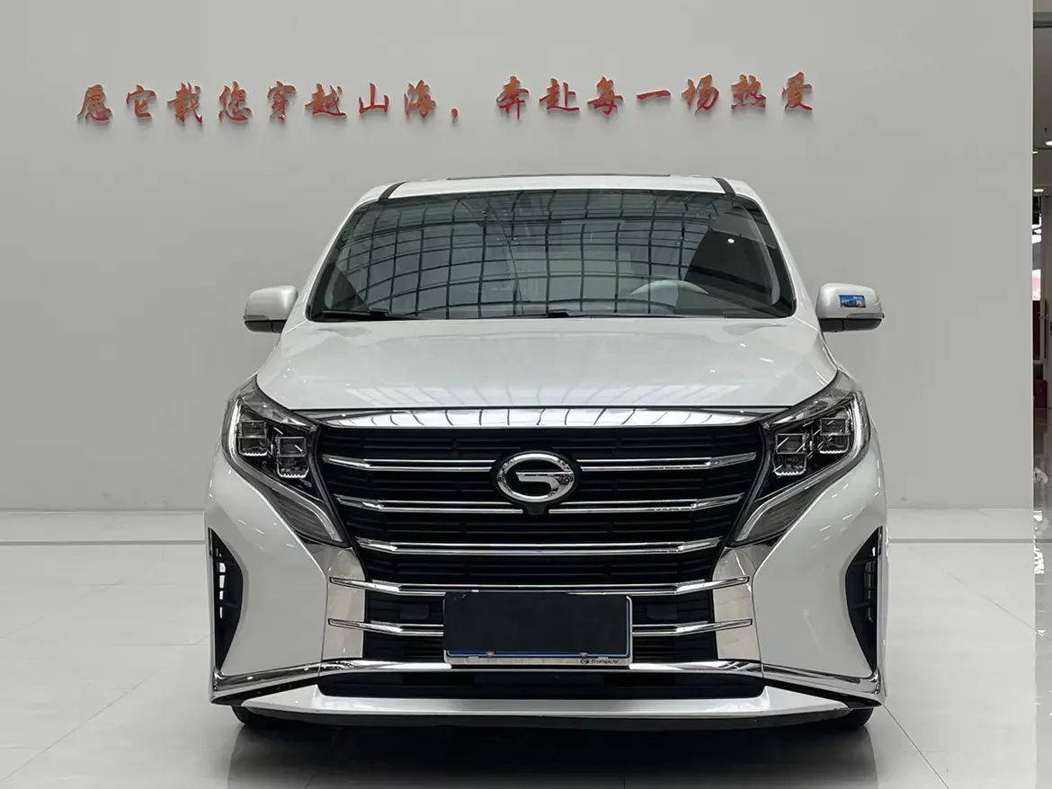 GAC Trumpchi M8