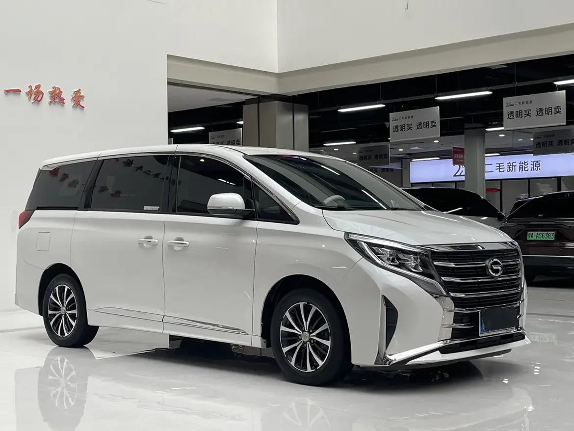 GAC Trumpchi M8