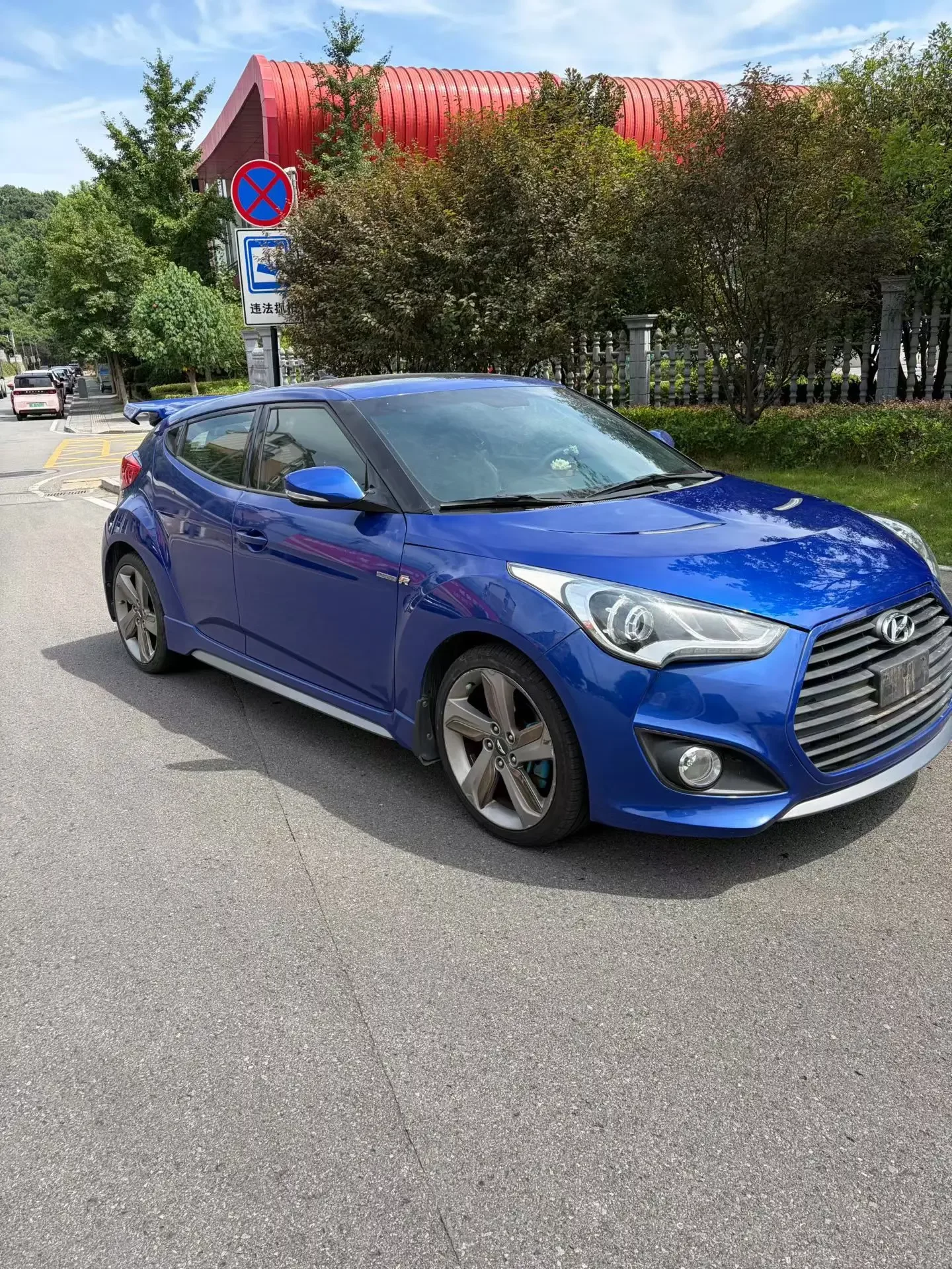 Hyundai Veloster
