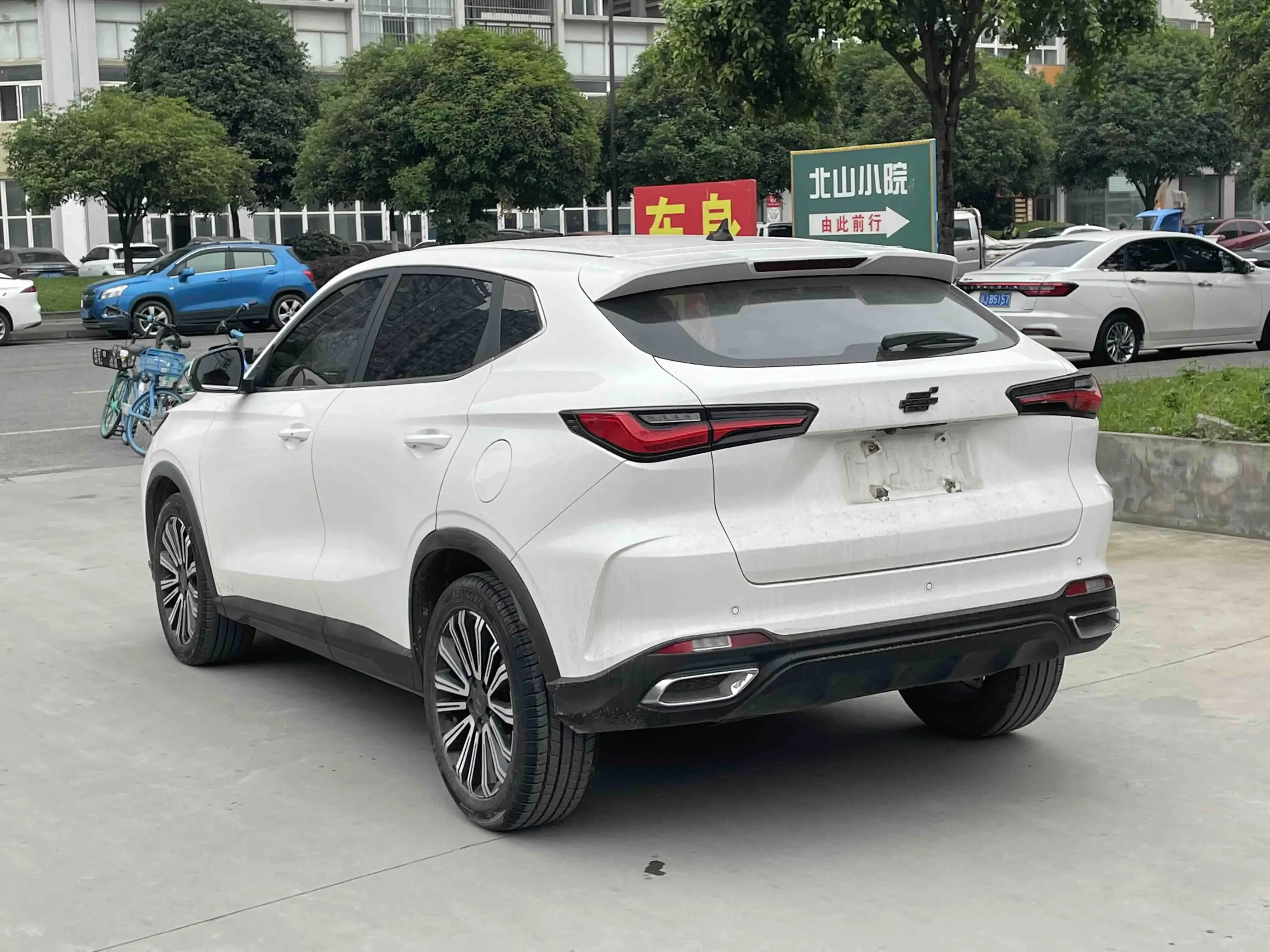 Oshan Changan Auchan X5