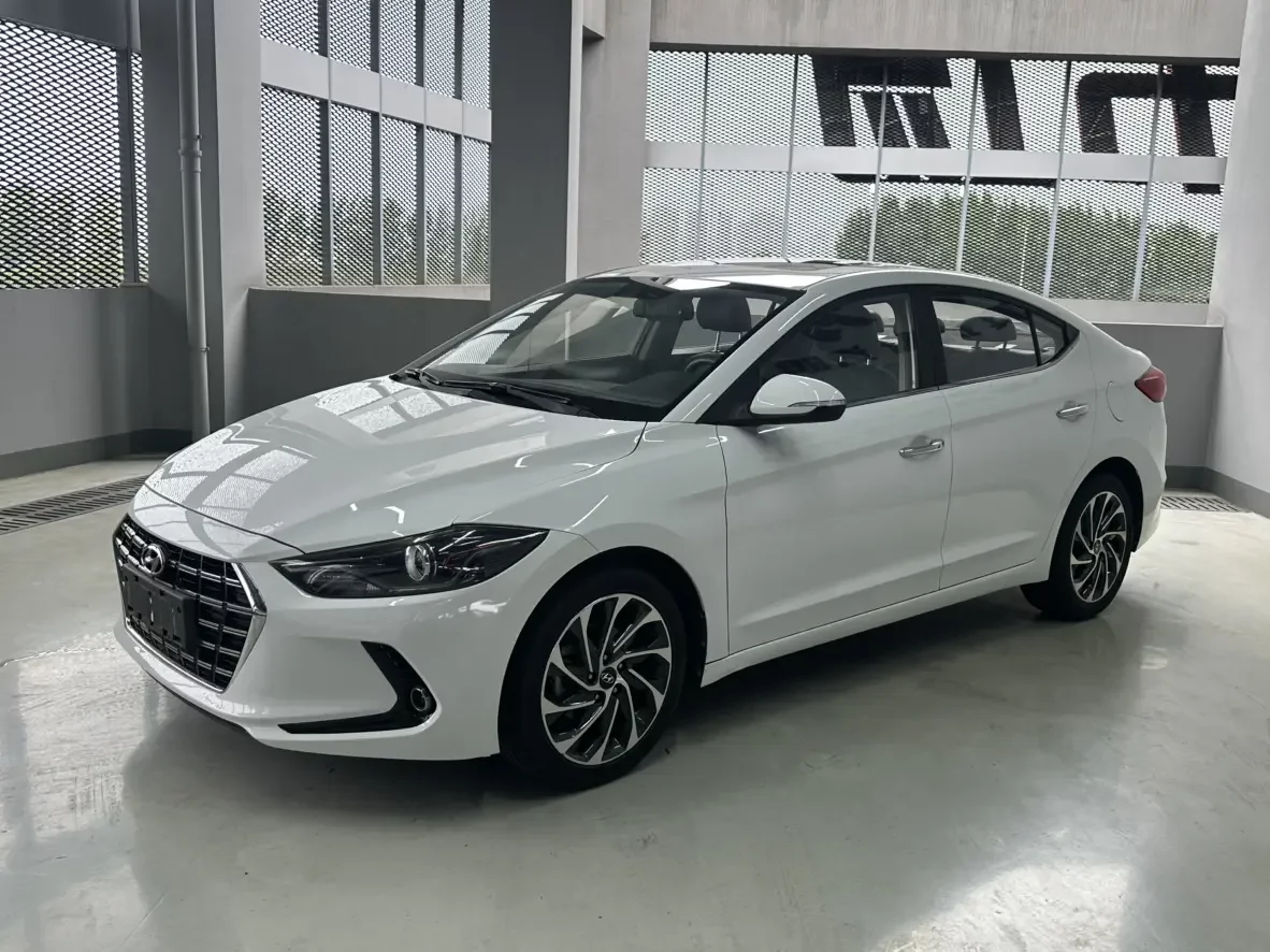 Hyundai lead