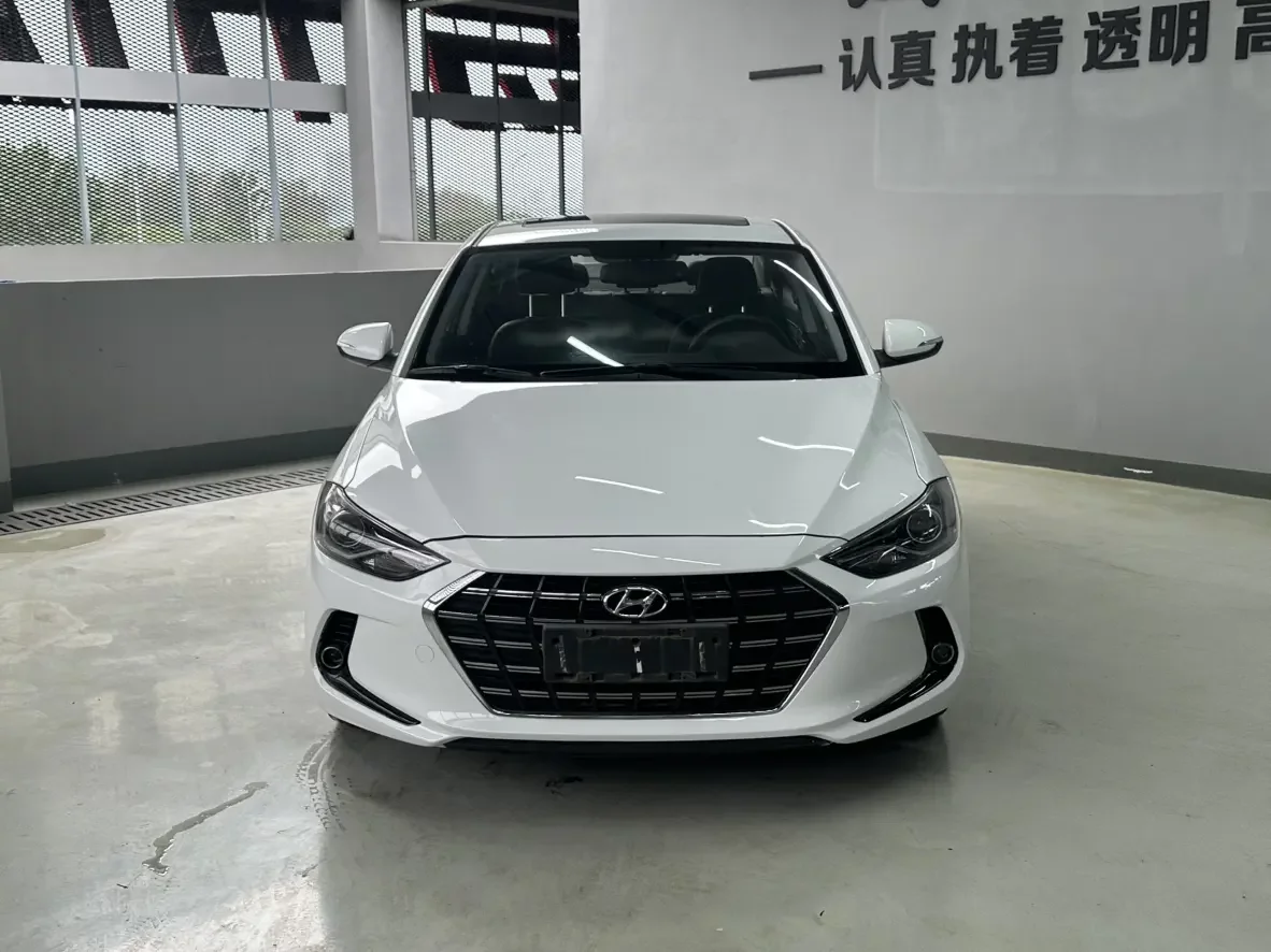 Hyundai lead