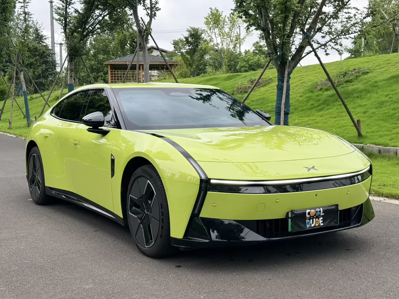 Xpeng P7