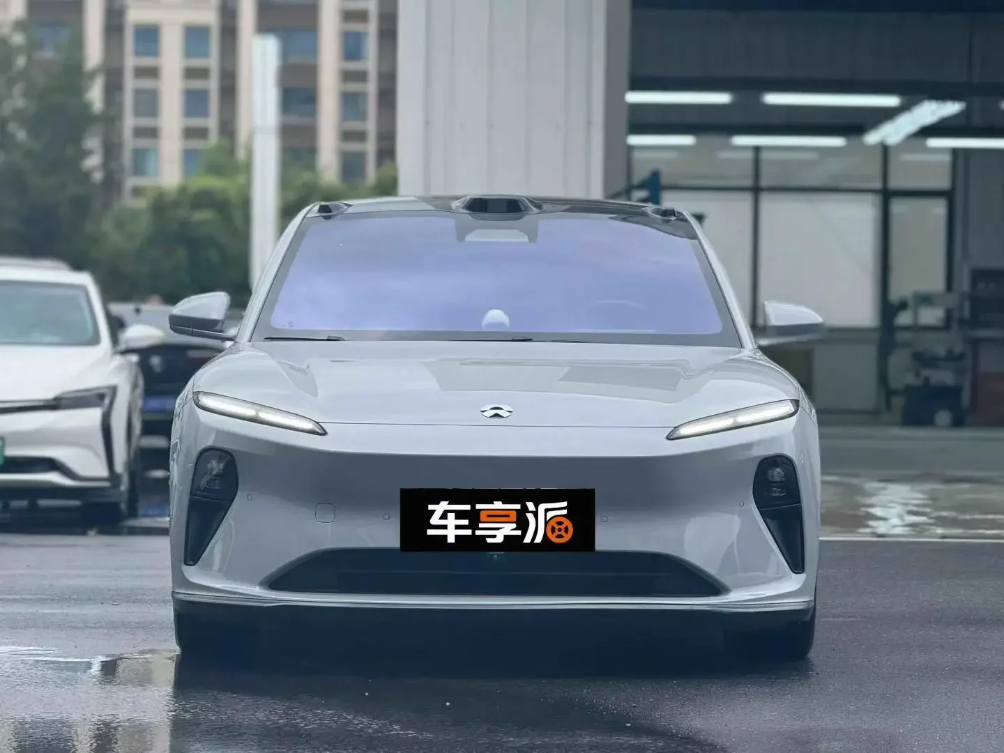 NIO ET5