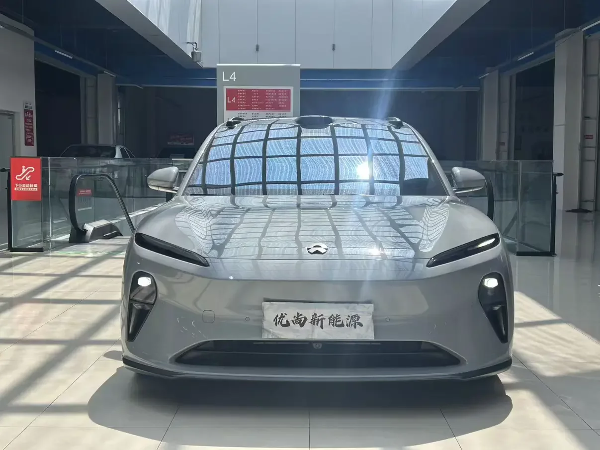NIO ET5T