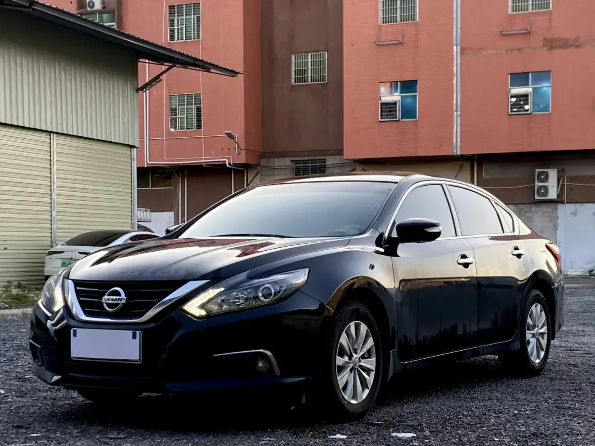 Nissan Altima (Teana)