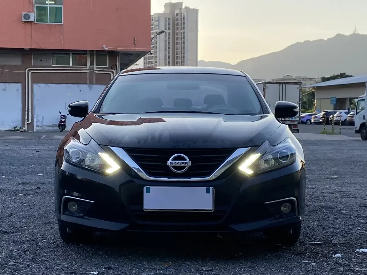 Nissan Altima (Teana)