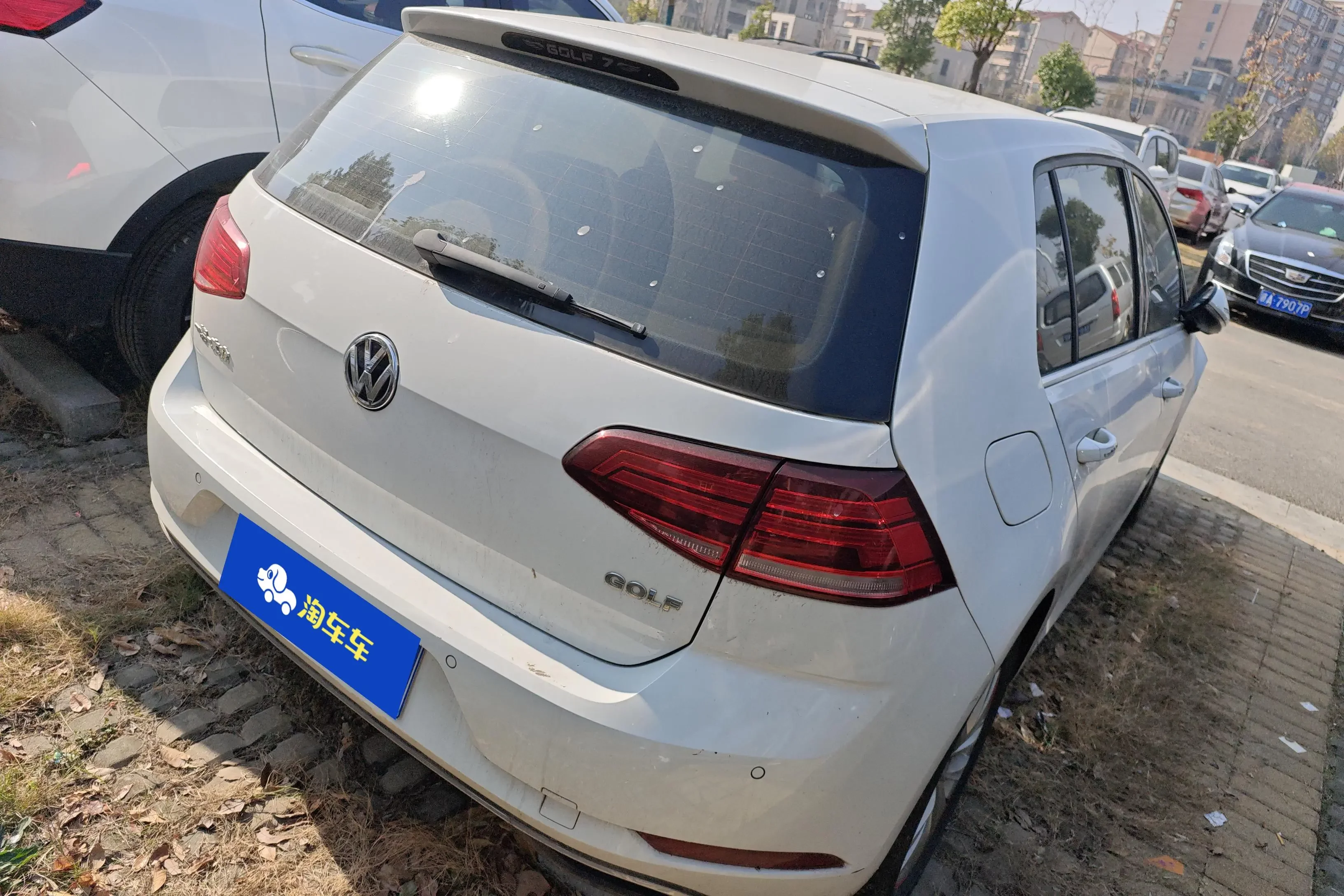Volkswagen golf