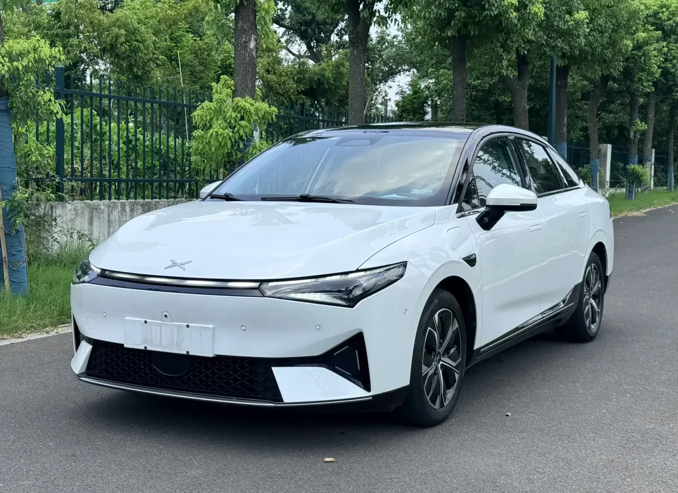 Xpeng P5