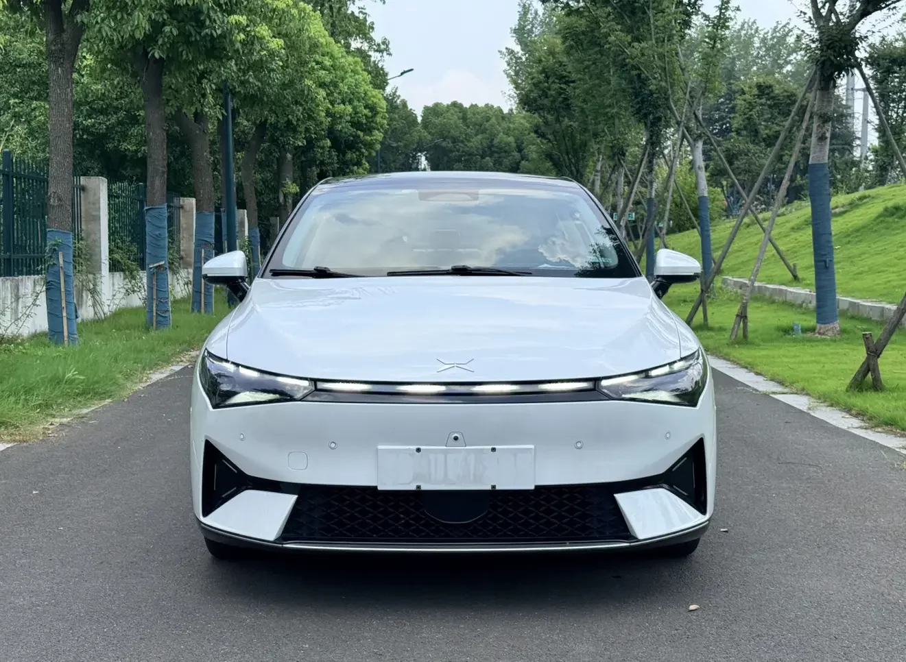 Xpeng P5