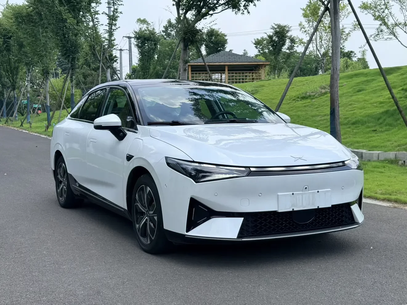 Xpeng P5