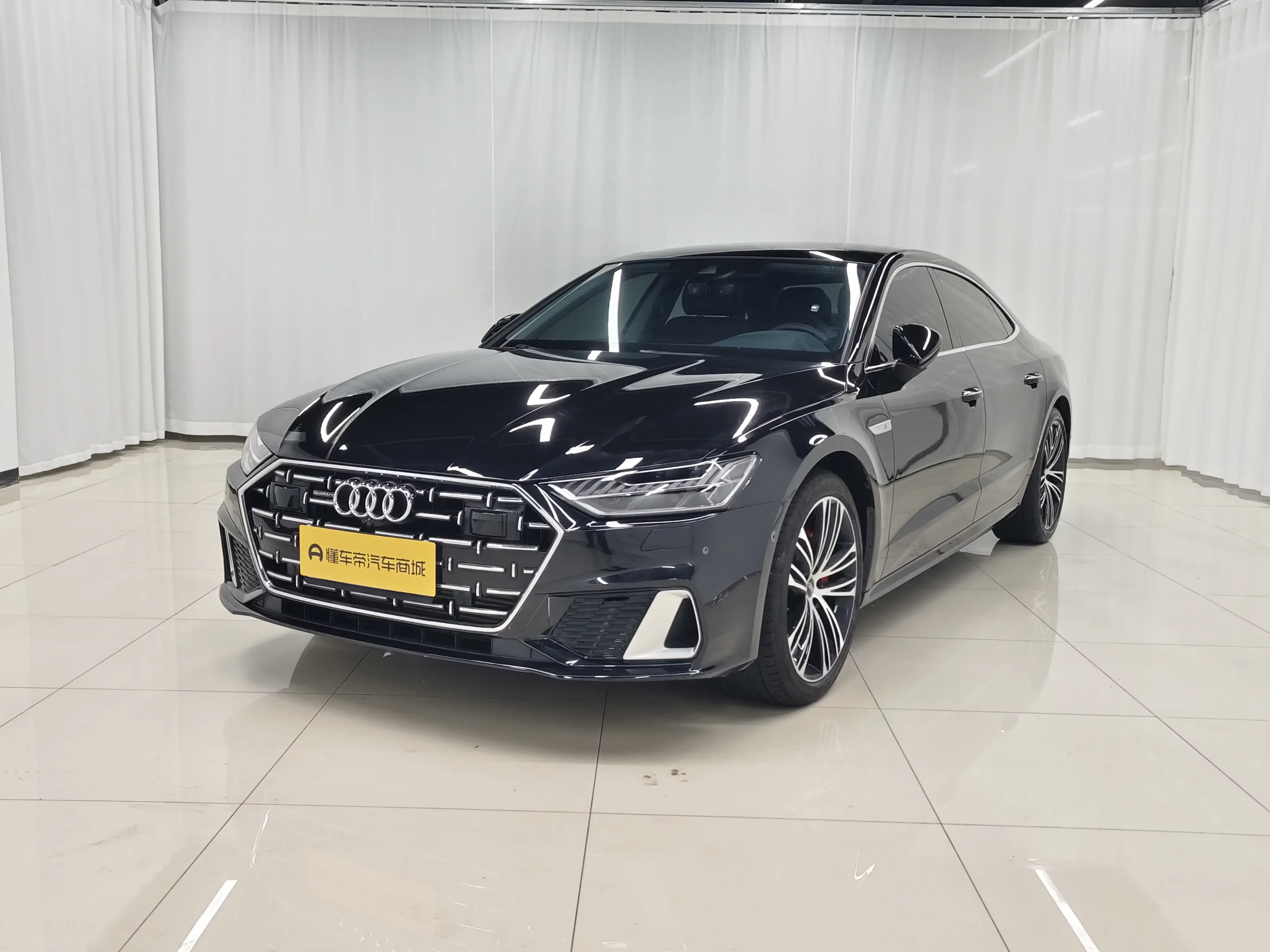 Audi A7L